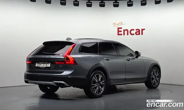 Volvo V90 2017 2.0 АКПП, миниатюра 2 Volvo V90 2017 2.0 АКПП, миниатюра 2