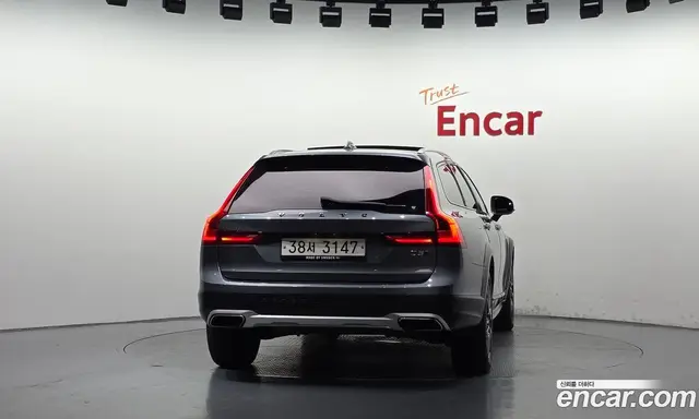 Volvo V90 2017 2.0 АКПП, миниатюра 4 Volvo V90 2017 2.0 АКПП, миниатюра 4