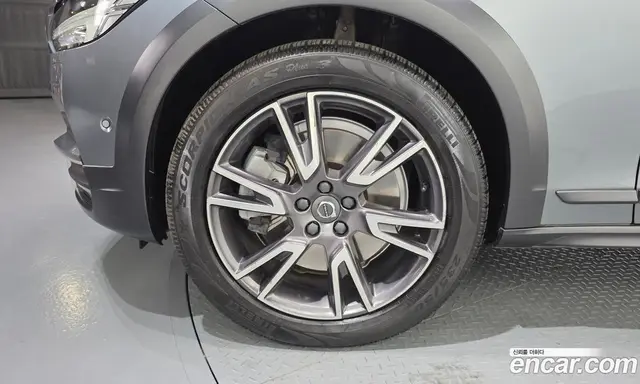Volvo V90 2017 2.0 АКПП, миниатюра 5 Volvo V90 2017 2.0 АКПП, миниатюра 5