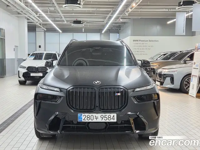 BMW X7 2025 4.4 АКПП, миниатюра 3