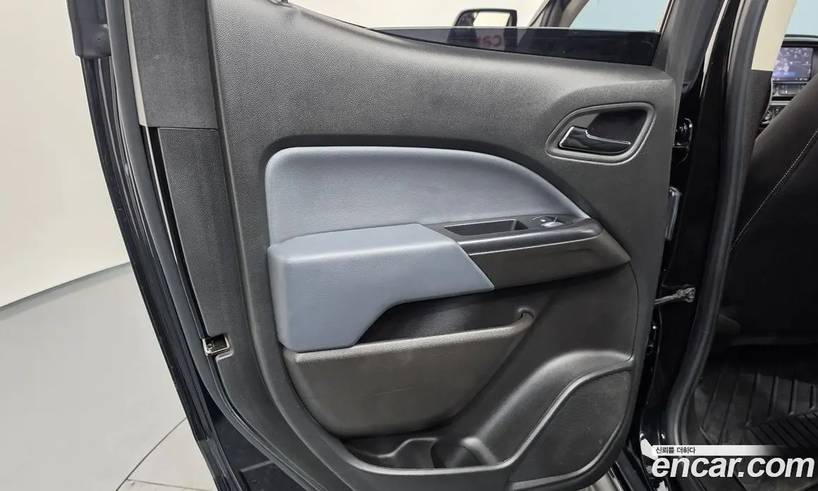 Chevrolet Colorado 2021 3.6 АКПП, фото 15