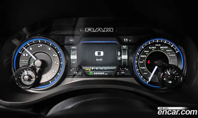 Dodge Ram Pick Up 2022 5.7 АКПП, миниатюра 11