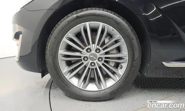 Genesis EQ900 2016 3.8 АКПП, миниатюра 5