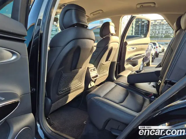 Genesis GV70 2022 2.5 АКПП, миниатюра 11