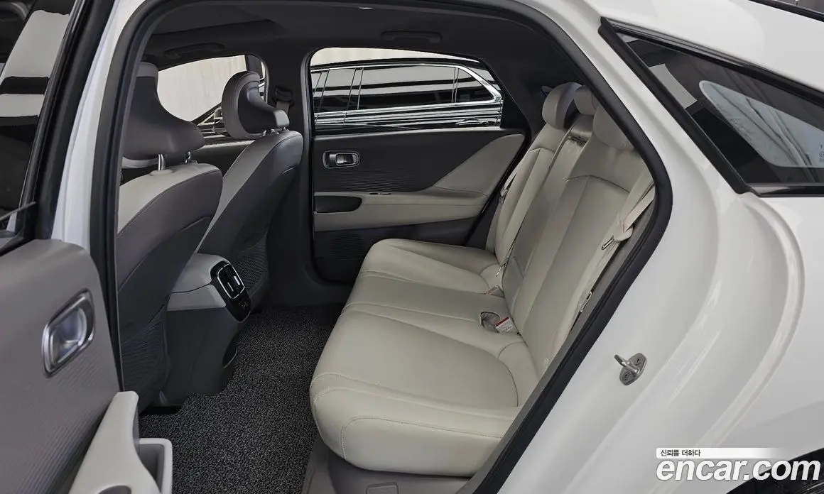 Hyundai Ioniq 6 2022 0.1 АКПП, фото 16