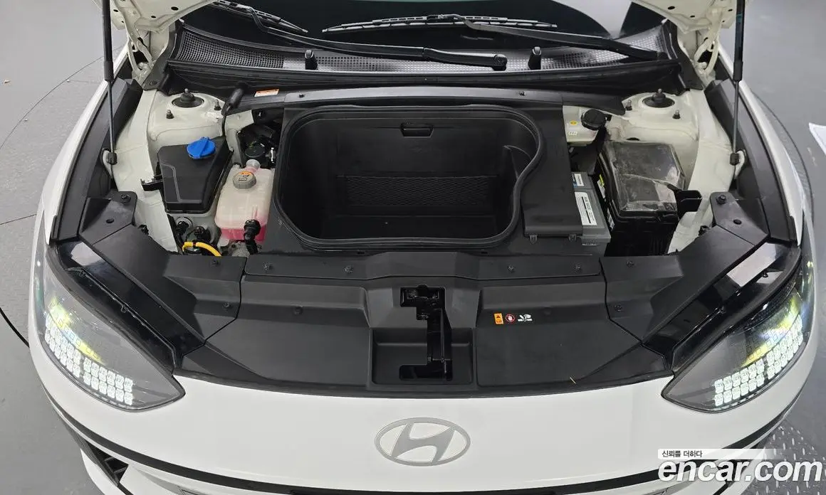 Hyundai Ioniq 6 2022 0.1 АКПП, фото 6
