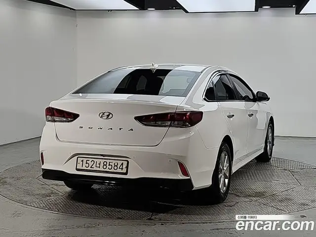 Hyundai Sonata 2018 2.0 АКПП, миниатюра 4