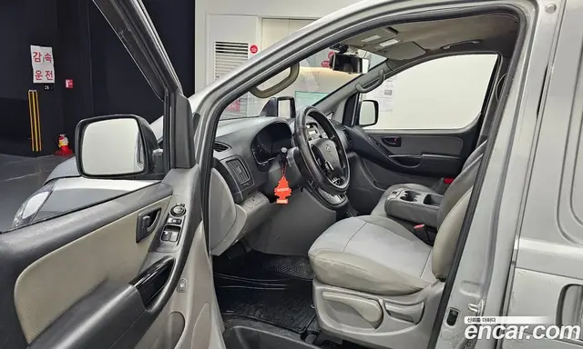Hyundai Starex 2014 2.5 АКПП, миниатюра 10
