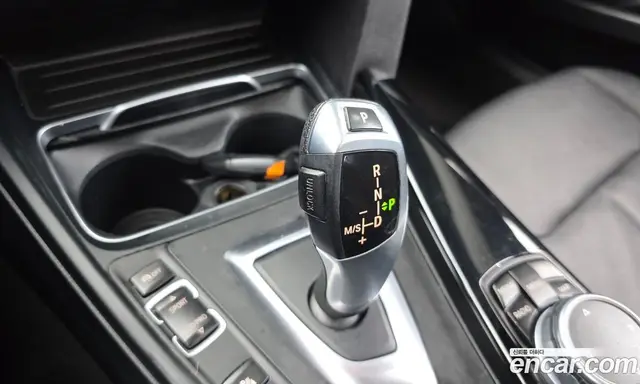 BMW 3 серия 2016 2.0 АКПП, миниатюра 9