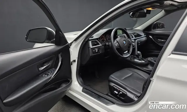 BMW 3 серия 2016 2.0 АКПП, миниатюра 10