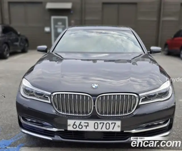 BMW 7 серия, 2016, 198 301 км