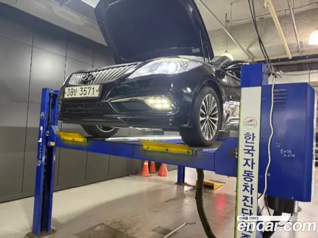 Hyundai Grandeur, 2013, 267 425 км
