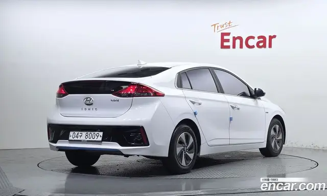 Hyundai Ioniq 2017 1.6 АКПП, миниатюра 2