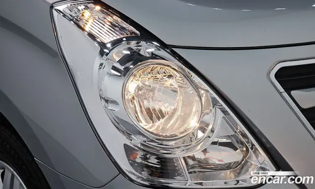Hyundai Starex 2015 2.5 АКПП, миниатюра 8