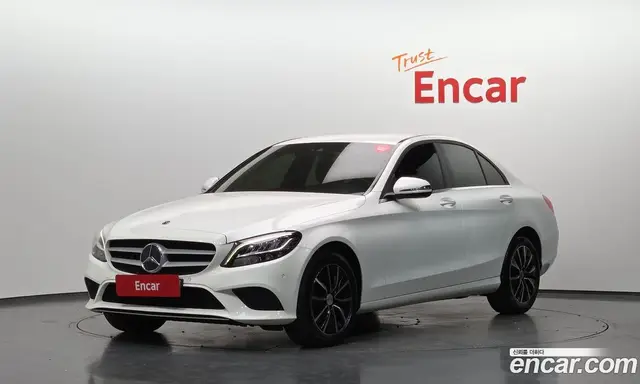 Mercedes-Benz C-Class, 2019, 142 592 км