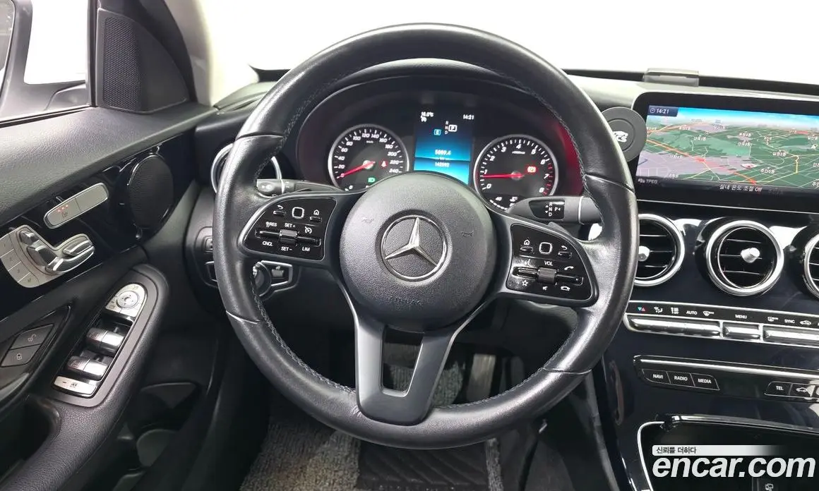 Mercedes-Benz C-Class 2019 2.0 АКПП, фото 13
