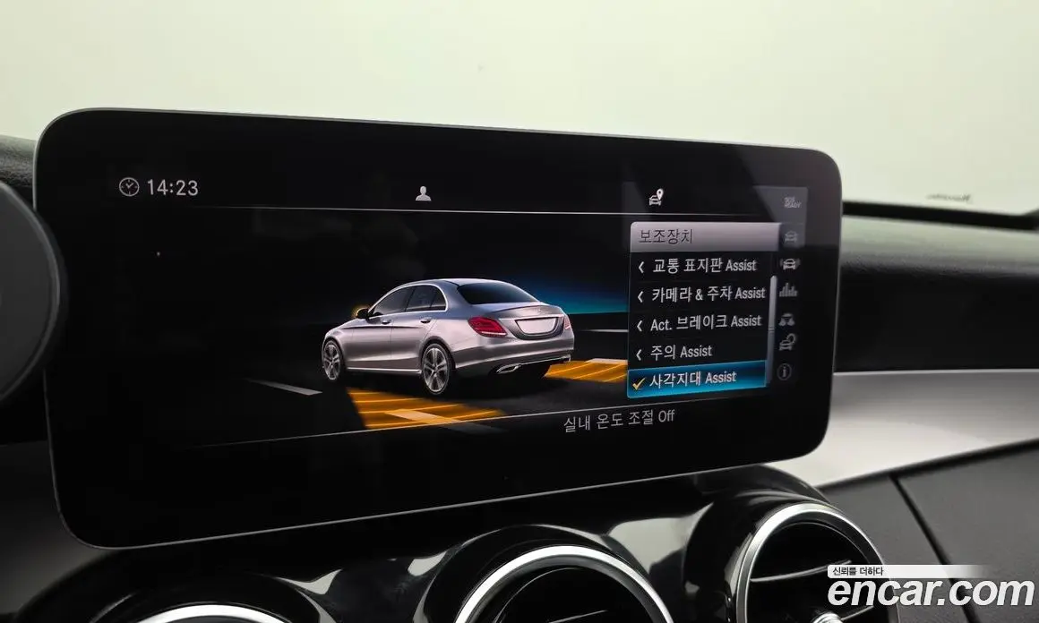 Mercedes-Benz C-Class 2019 2.0 АКПП, фото 17
