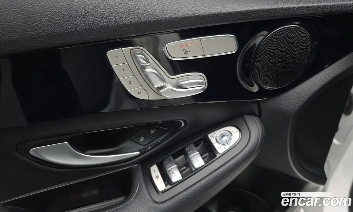 Mercedes-Benz C-Class 2019 2.0 АКПП, фото 18