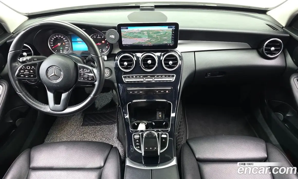Mercedes-Benz C-Class 2019 2.0 АКПП, фото 7