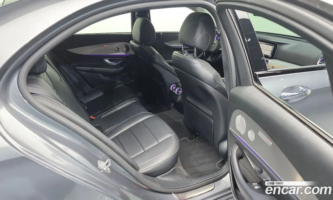 Mercedes-Benz E-Class 2017 2.0 АКПП, фото 12