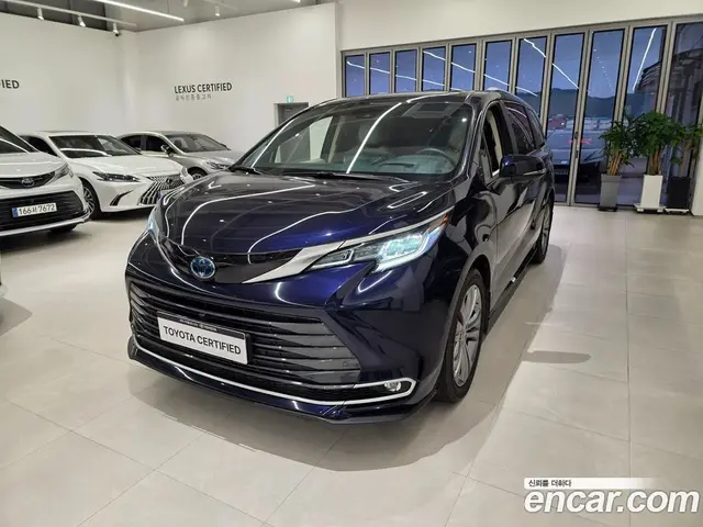 Toyota Sienna, 2025, 2 594 км