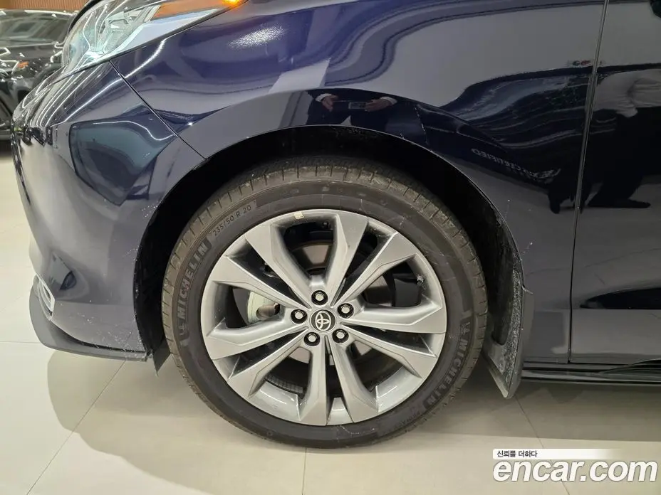 Toyota Sienna 2025 2.5 вариатор, фото 5