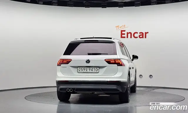 Volkswagen Tiguan 2019 2.0 АКПП, миниатюра 4