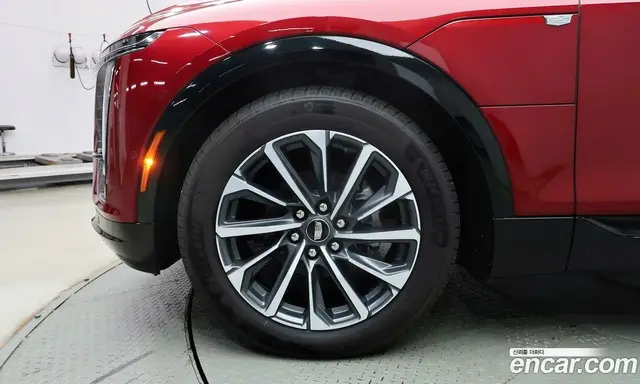 Cadillac Lyriq 2024 0.3 АКПП, миниатюра 5 Cadillac Lyriq 2024 0.3 АКПП, миниатюра 5