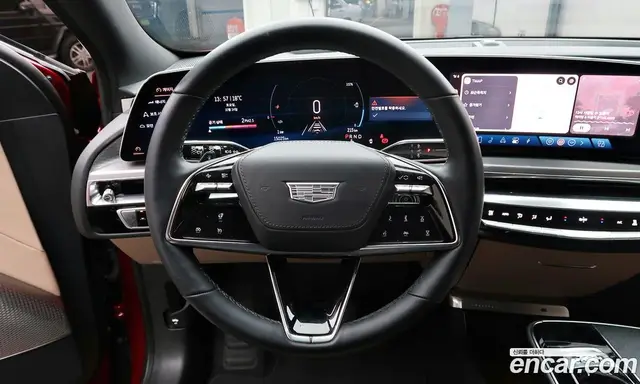 Cadillac Lyriq 2024 0.3 АКПП, миниатюра 7 Cadillac Lyriq 2024 0.3 АКПП, миниатюра 7
