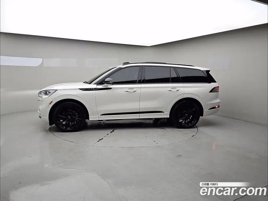 Lincoln Aviator 2023 3.0 АКПП, фото 4