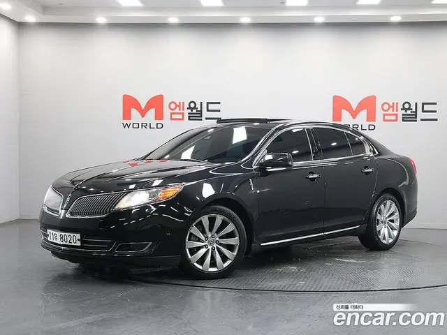 Lincoln MKS, 2015, 135 584 км