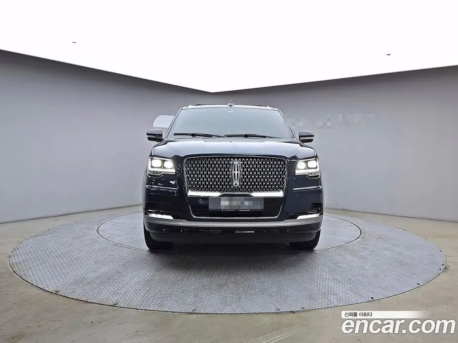 Lincoln Navigator 2022 3.5 АКПП, фото 3