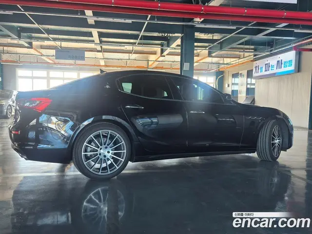 Maserati Ghibli 2020 3.0 АКПП, миниатюра 3
