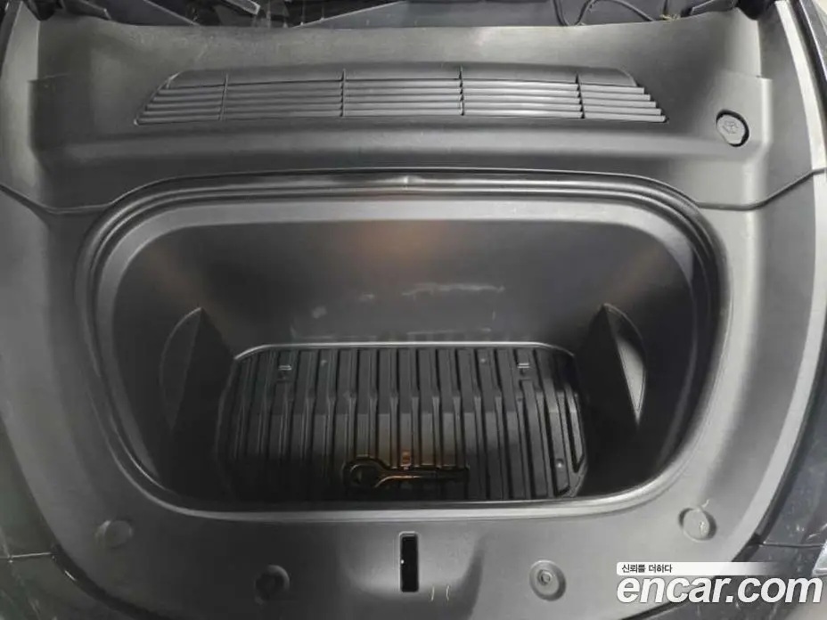 Tesla Model Y 2022 1.0 АКПП, фото 16