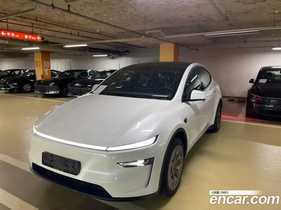 Tesla Model Y 2026 0.2 АКПП, фото 1 Tesla Model Y 2026 0.2 АКПП, фото 1