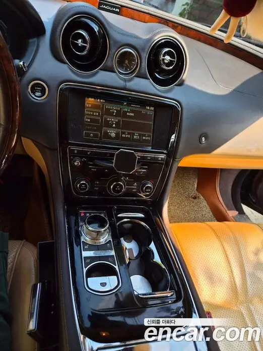 Jaguar XJ 2014 3.0 АКПП, миниатюра 8