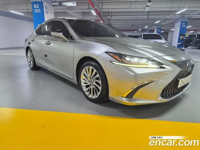 Lexus ES 2019 2.5 АКПП, миниатюра 2