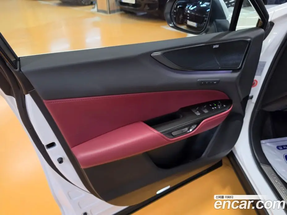 Lexus NX 2026 2.5 вариатор, фото 16 Lexus NX 2026 2.5 вариатор, фото 16