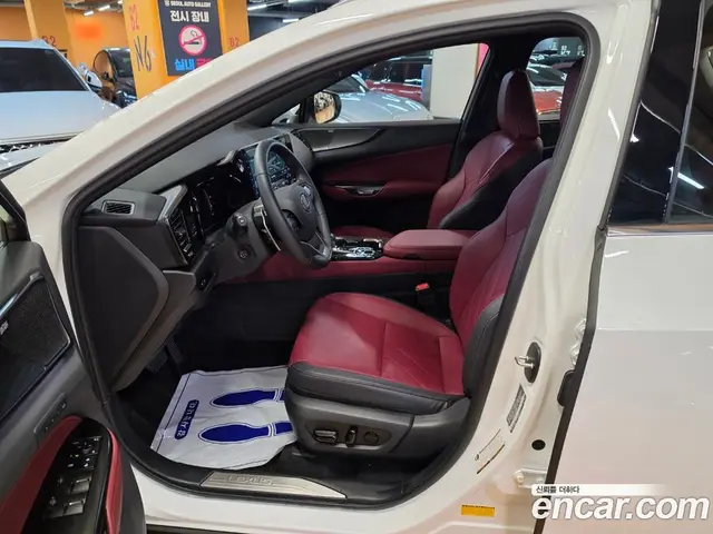 Lexus NX 2026 2.5 вариатор, миниатюра 10 Lexus NX 2026 2.5 вариатор, миниатюра 10